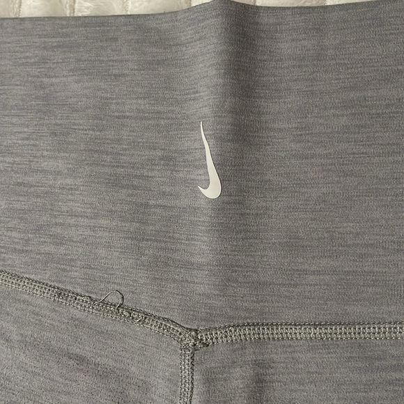 Nike Yoga Legging | Size Large - Picture 8 of 11